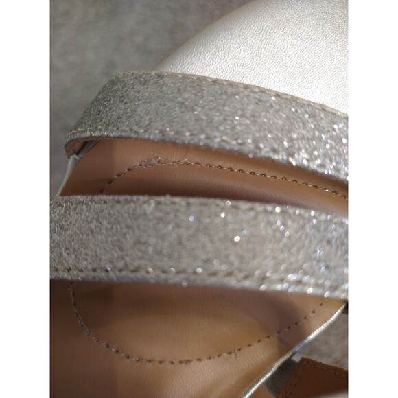 Naturalizer Women's Taimi Strappy Heeled Slingback Sandals Sparkly Silver 9M - Picture 10 of 11